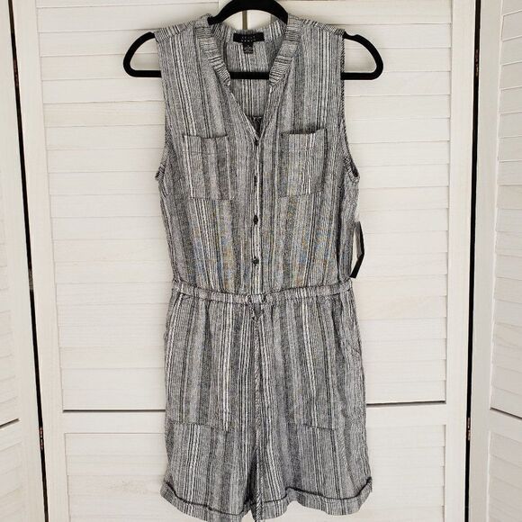NWT Kelly Renee Drawstring Elastic Waist Cuffed Shorts Romper Size S - Picture 1 of 7